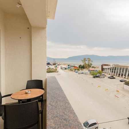 Hotel Portside Gf Vlorë Eksteriør billede