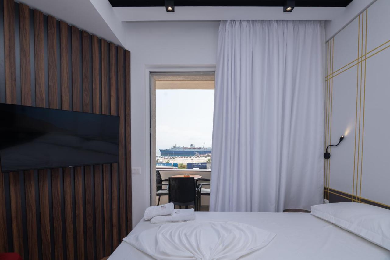 Hotel Portside Gf Vlorë Eksteriør billede