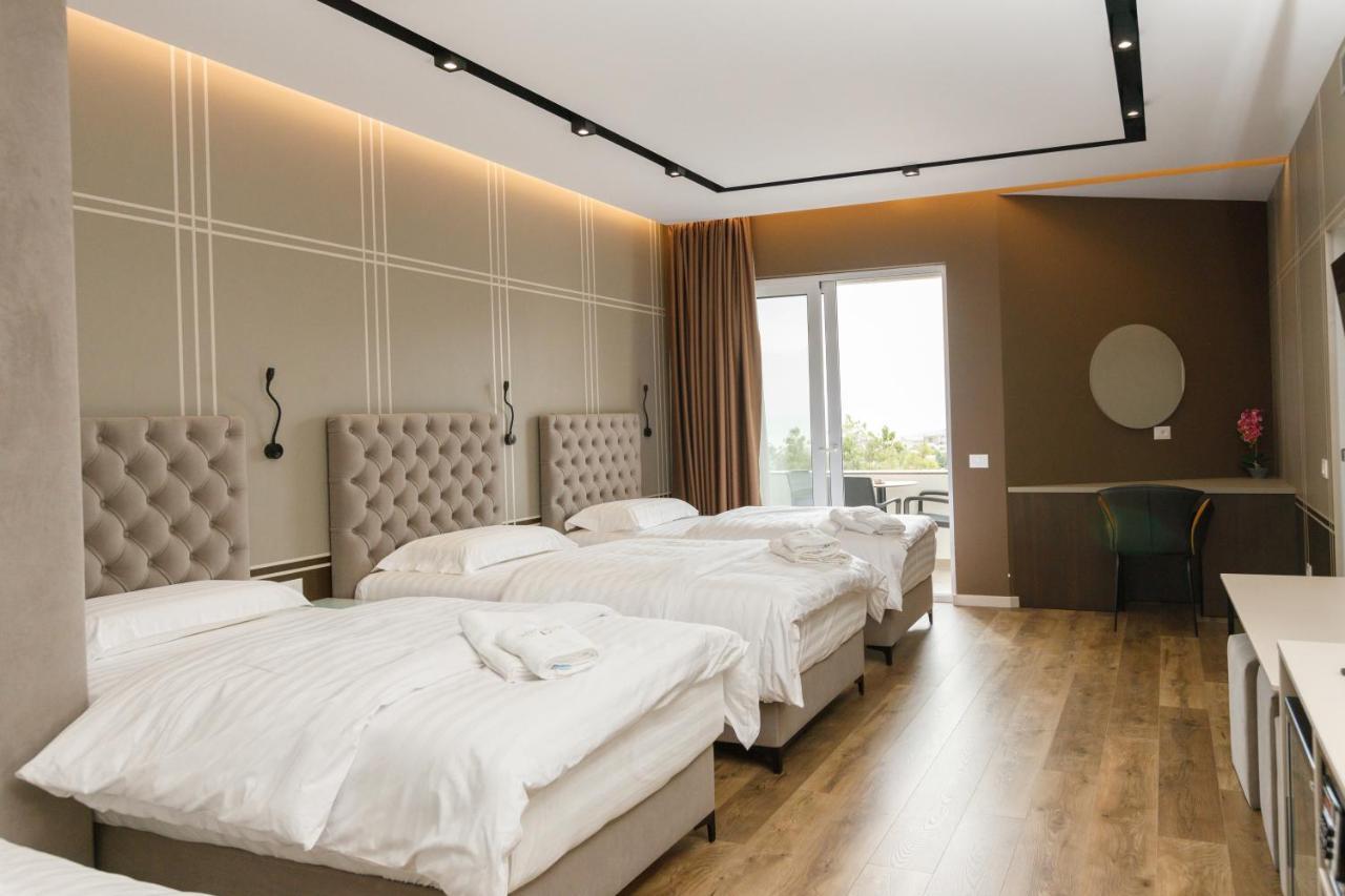 Hotel Portside Gf Vlorë Eksteriør billede